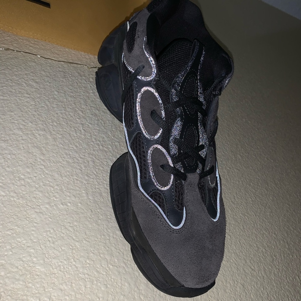 Yeezy Utility Black.